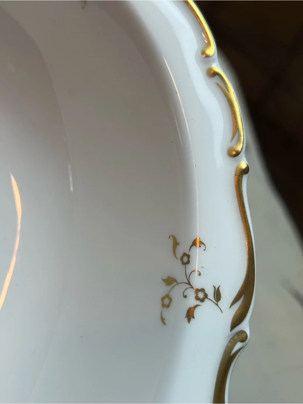 ROYAL DOULTON MONTEIGNE 4954 Bone China Oval Vegetable Bowl Serving White Gold